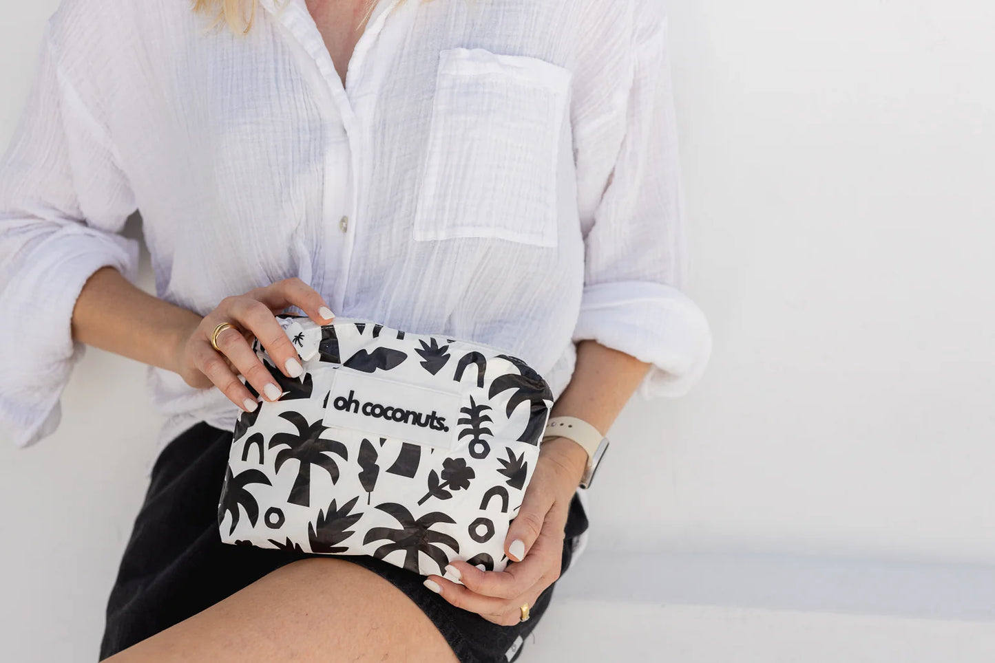 Medium Beach Pouch - Palm + Co