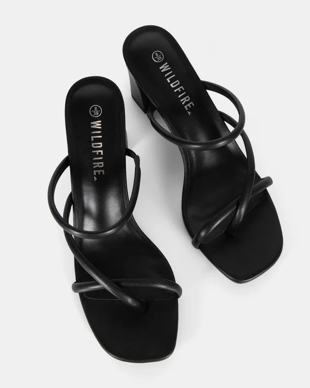 Esme - Black