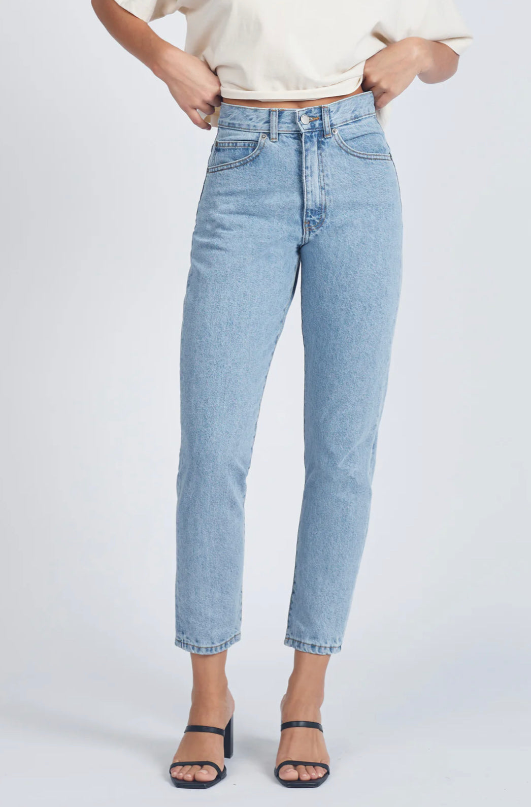 Nora Jeans - Light Retro