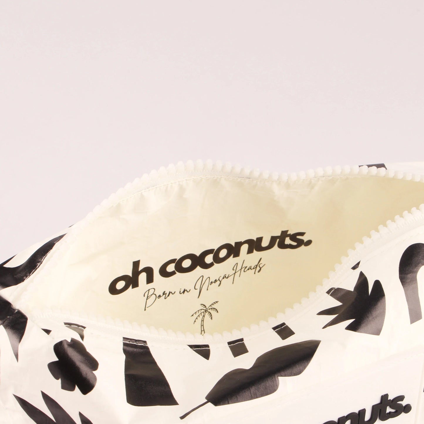 Medium Beach Pouch - Palm + Co