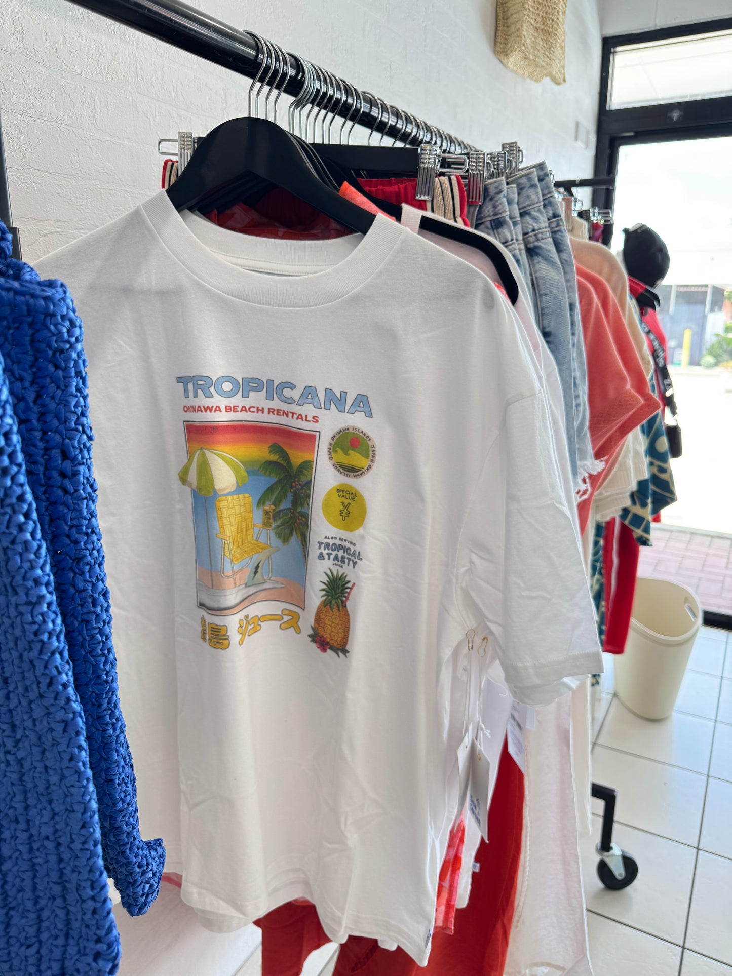 Tropicana Tee