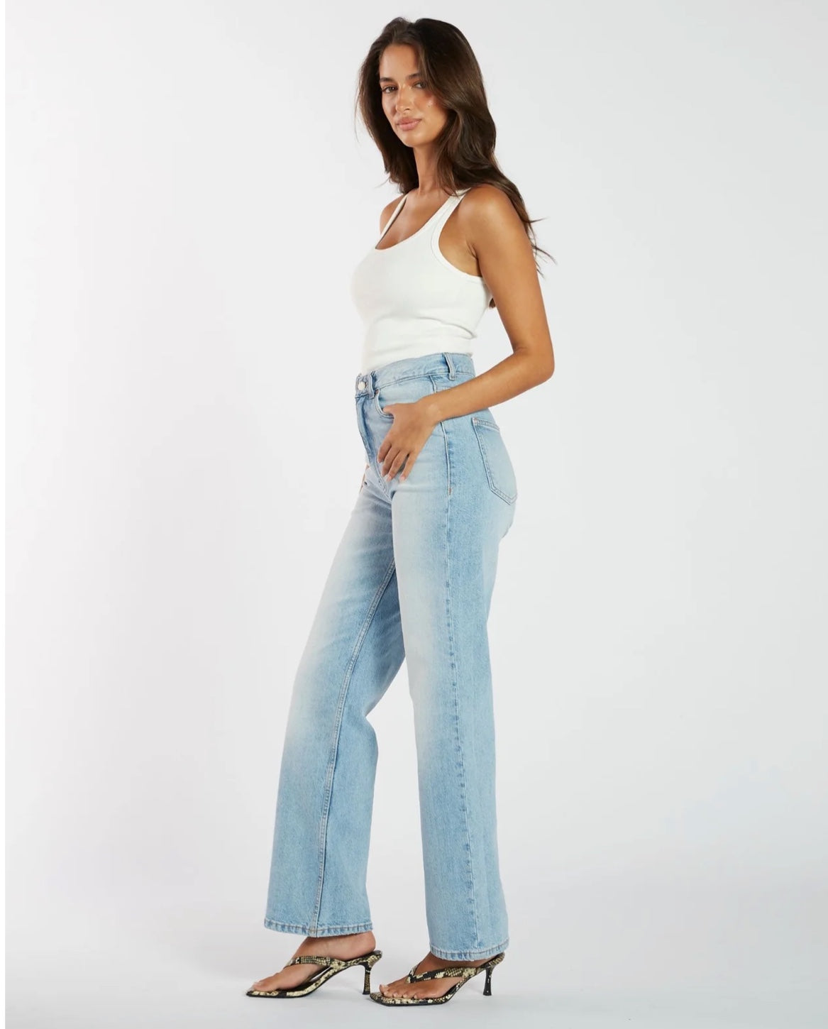 Echo Straight Jeans - Bay Light Fade