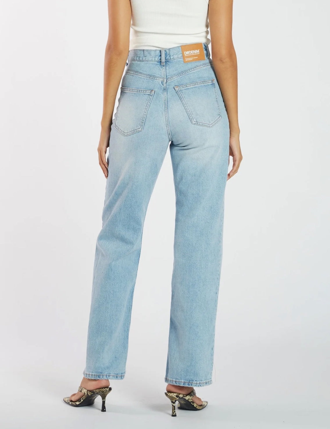 Echo Straight Jeans - Bay Light Fade