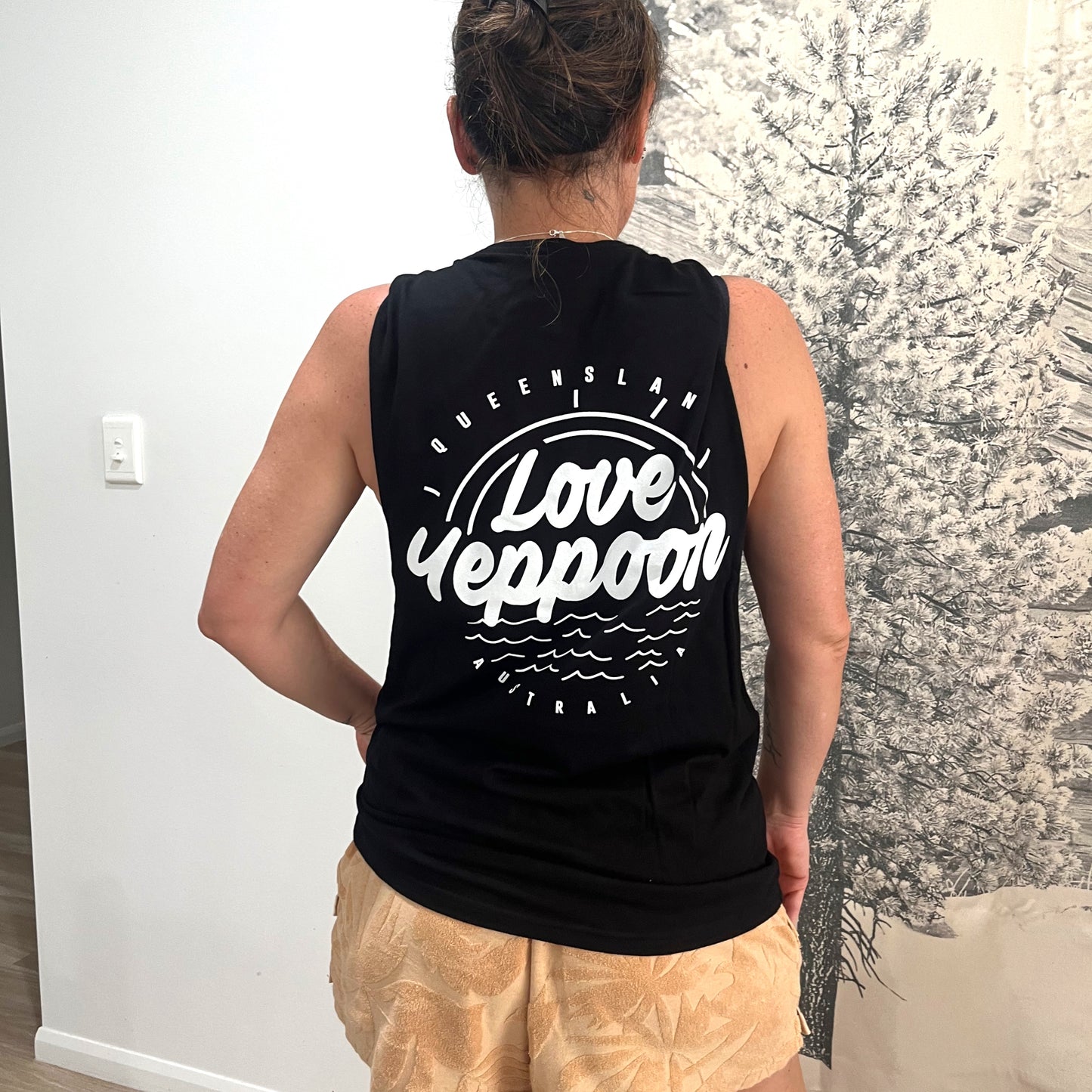 Love Yeppoon OG Tank - Unisex