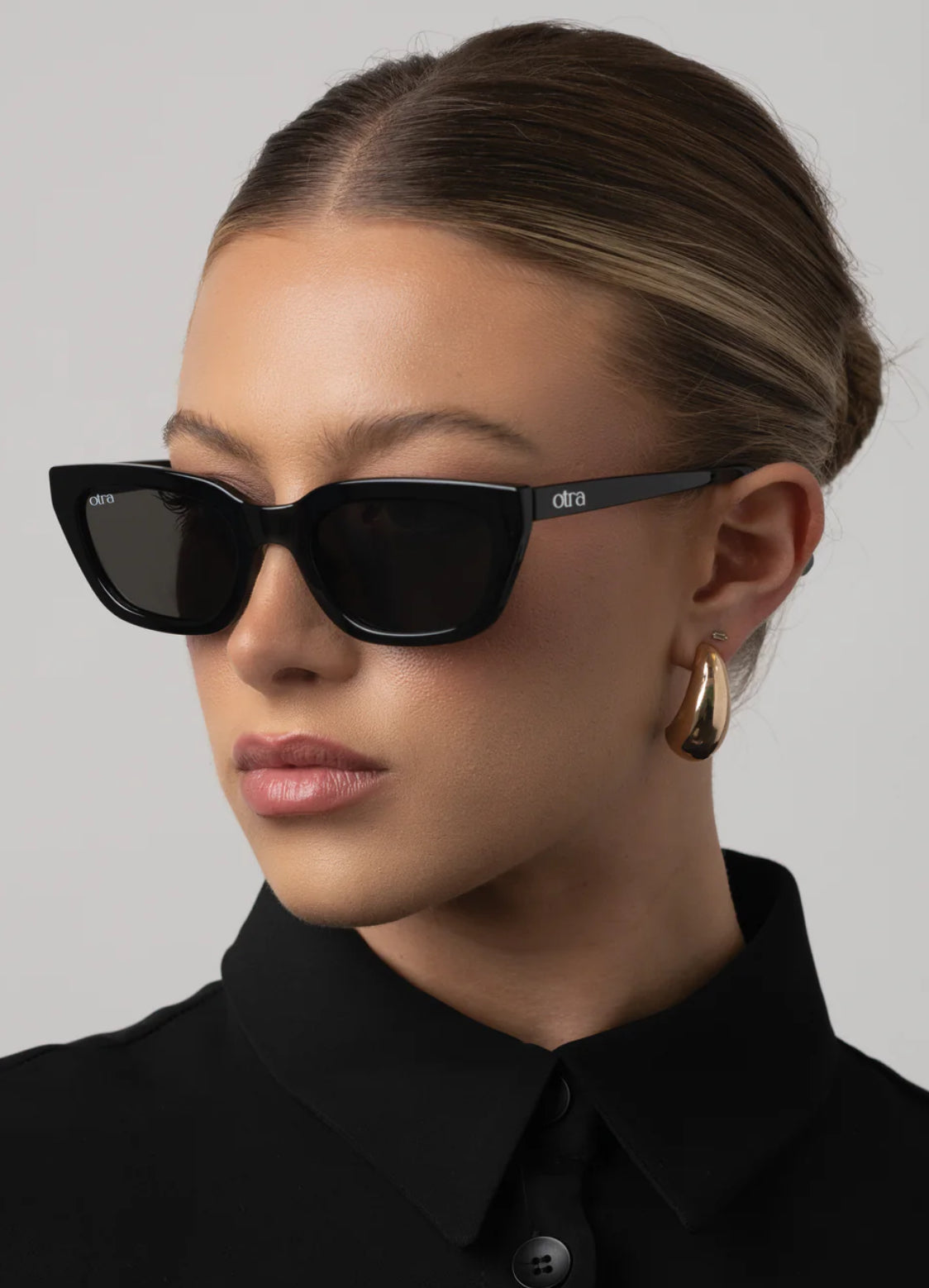 NOVE Sunglasses - Black/Smoke